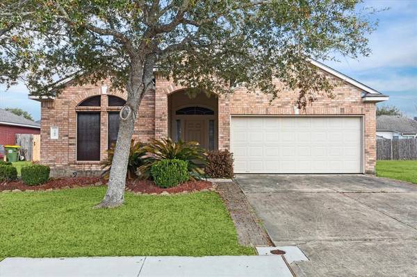 7305 Stonelick CT, Pearland, TX 77584