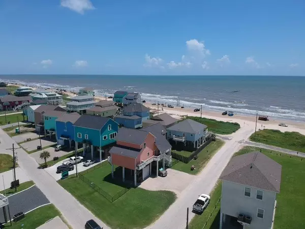 Crystal Beach, TX 77650,2774 Gulfview LN