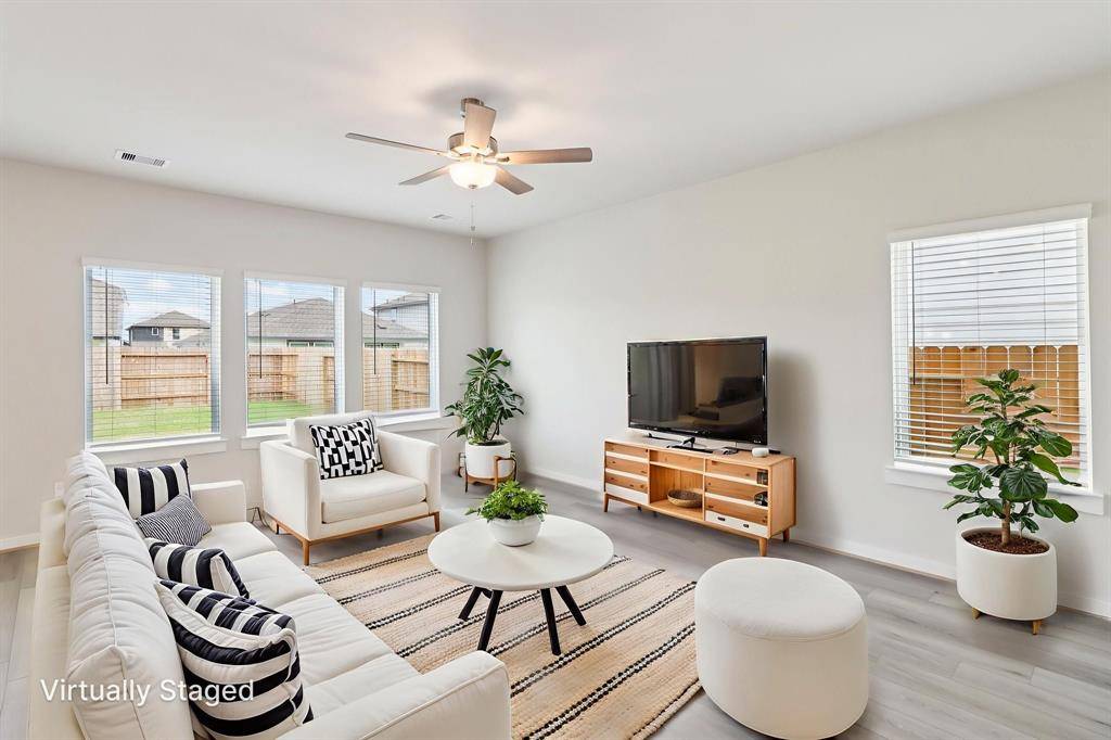 Conroe, TX 77302,16985 Juniper Blossom BND