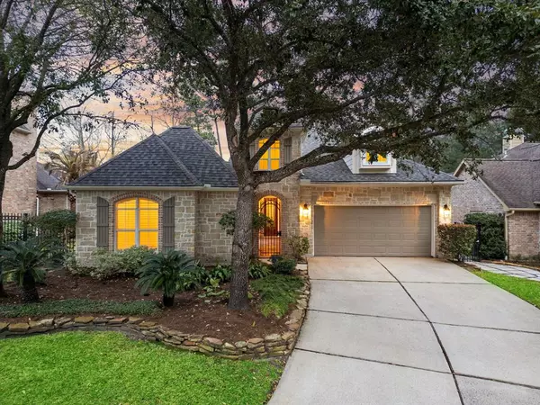 6 Dresden PL, The Woodlands, TX 77382