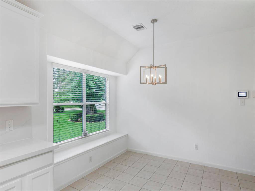 The Woodlands, TX 77382,51 REGAN MEAD
