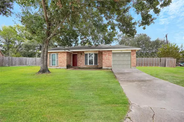 506 Brendon Park LN, Friendswood, TX 77546