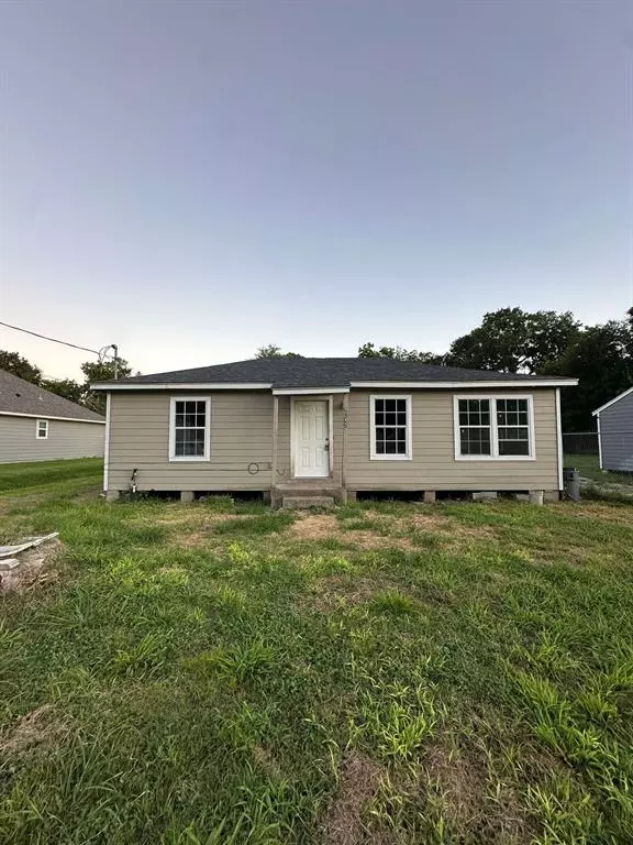 Houston, TX 77033,5242 Carmen ST