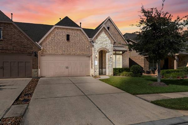 9022 Centennial DR, Conroe, TX 77384