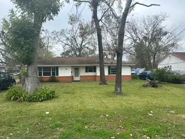 10121 Muscatine ST, Houston, TX 77029