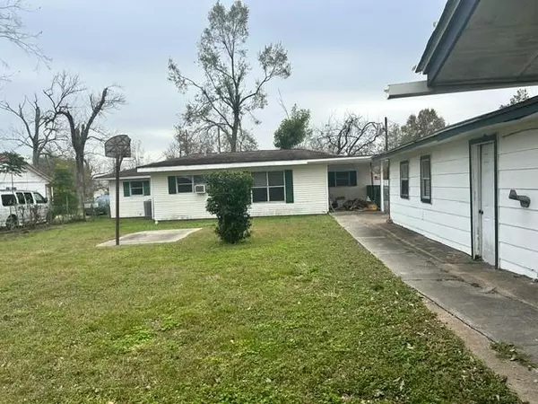 Houston, TX 77029,10121 Muscatine ST