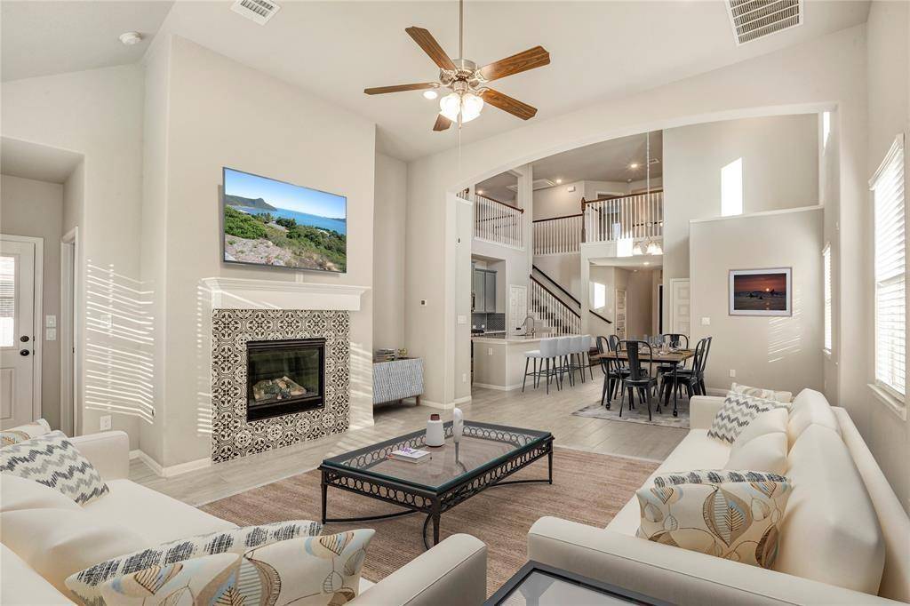 215 Little Dog DR, Montgomery, TX 77356