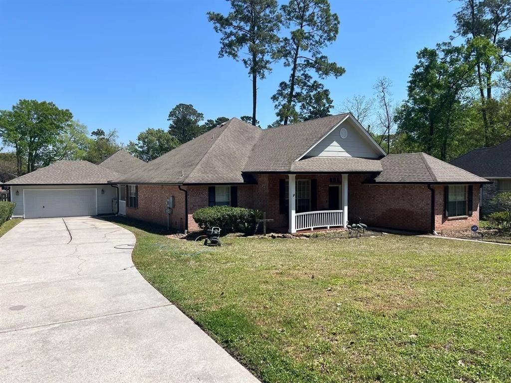 177 Springs Edge DR, Conroe, TX 77356