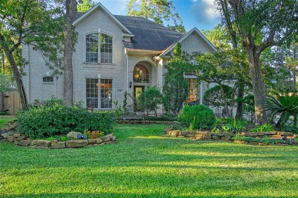 119 W Laurelhurst CIR, The Woodlands, TX 77382