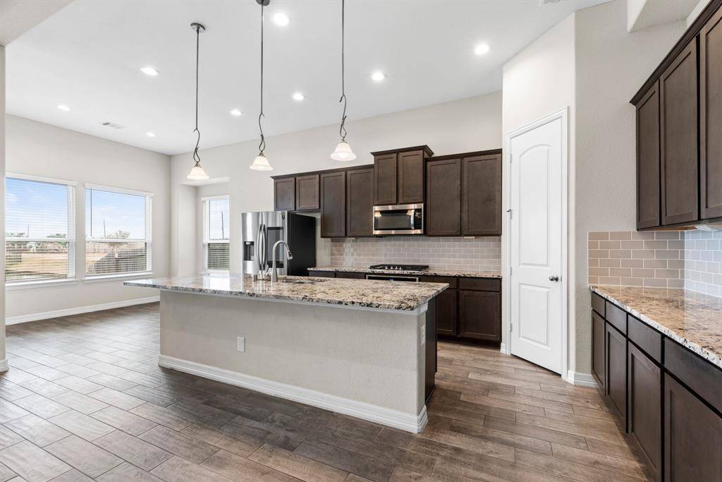3919 Padula RD, Katy, TX 77493