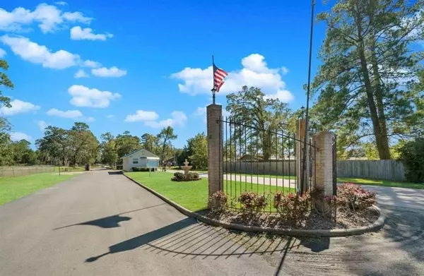 Livingston, TX 77351,000 Deep Woods LN