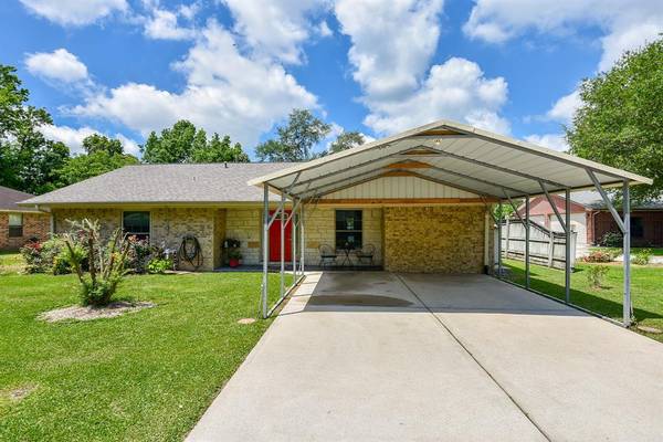 404 Friery ST, Dayton, TX 77535