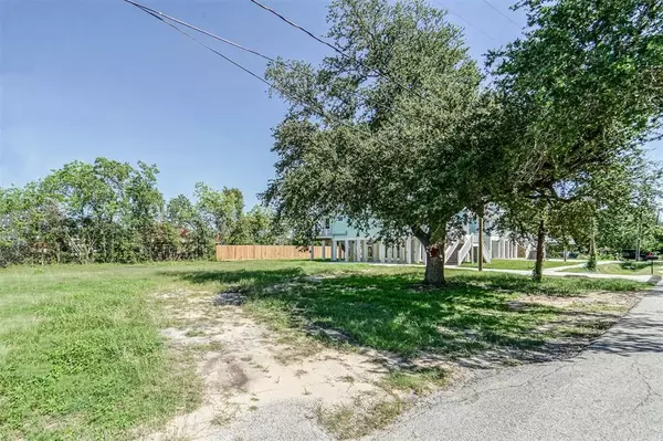 Seabrook, TX 77586,2930 Seargent ST