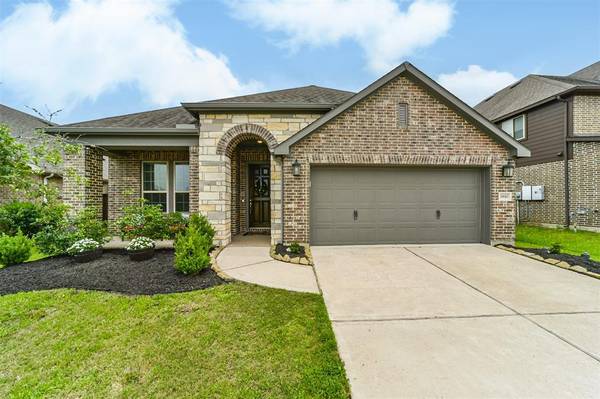 3810 Bauhaus DR,  Iowa Colony,  TX 77583