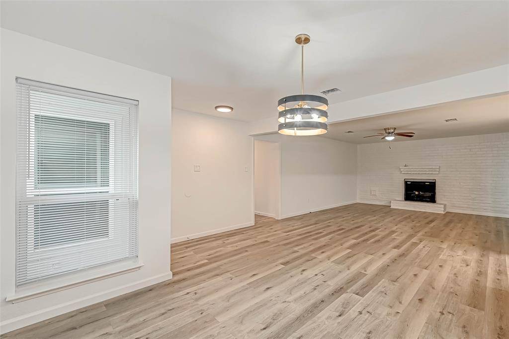 Houston, TX 77071,12122 Fairmeadow DR