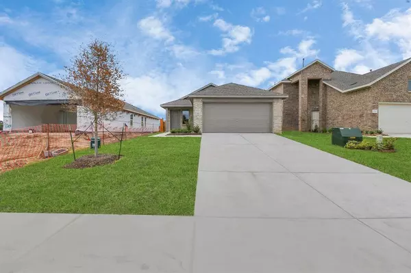 1538 Windrose Bend, Angleton, TX 77515