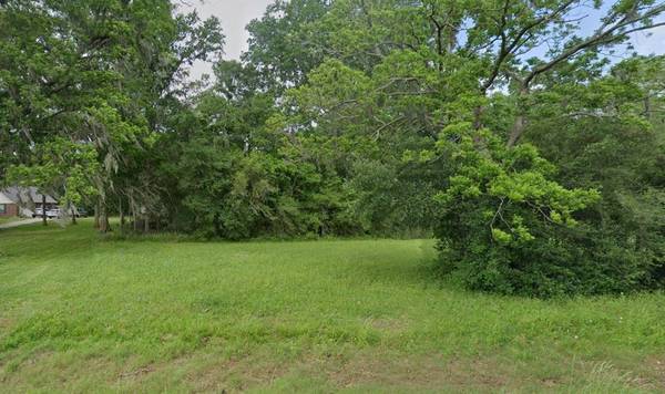 125 Hidden Horse TRL, Angleton, TX 77515