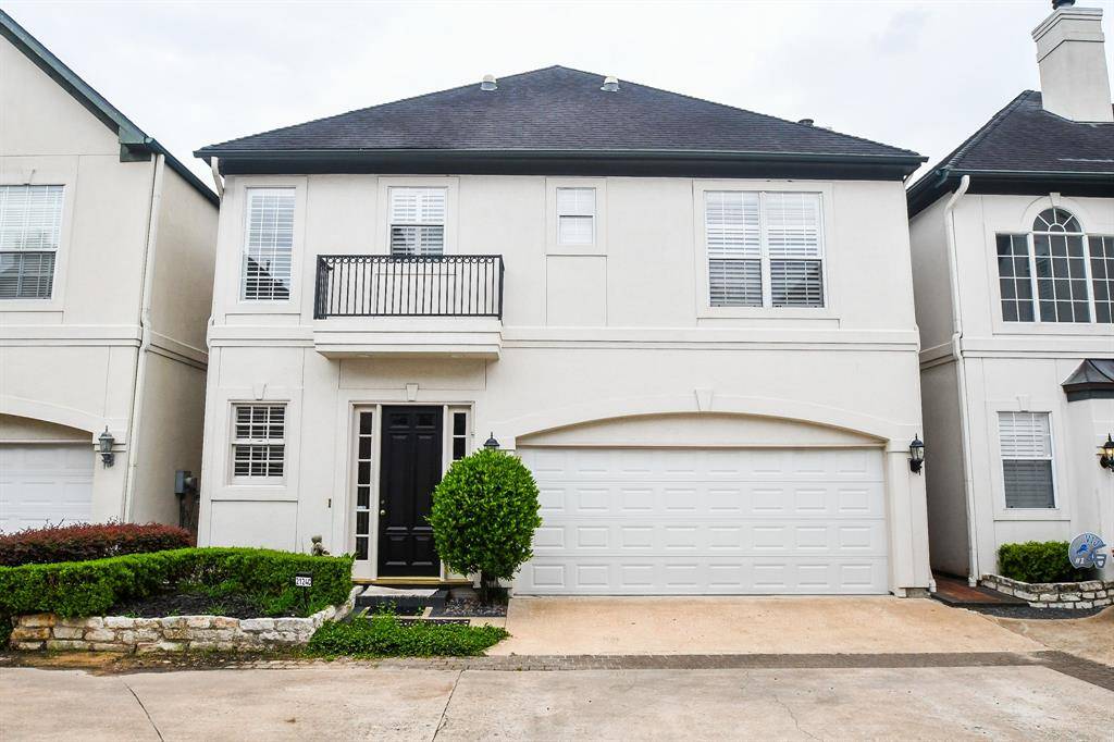 2124 Nantucket Drive Unit C DR, Houston, TX 77057