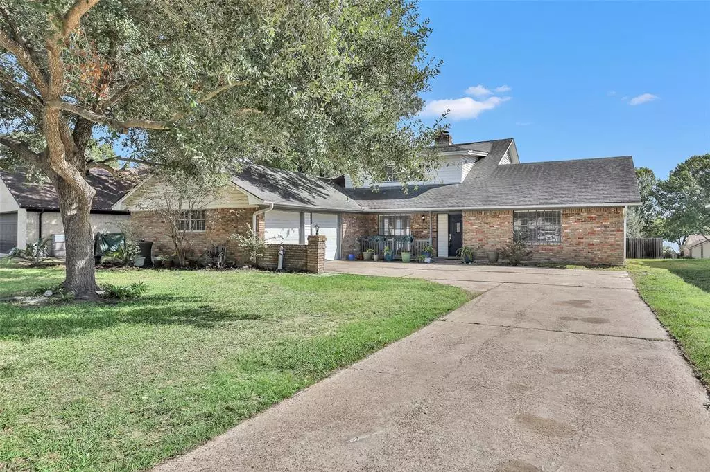 Willis, TX 77318,9922 Twin Shores DR