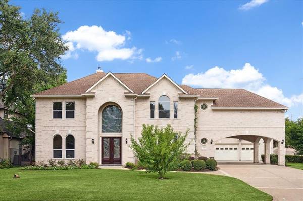 7817 Betty Jane LN, Houston, TX 77055