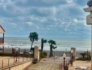 7312 Seawall BLVD #205, Galveston, TX 77551