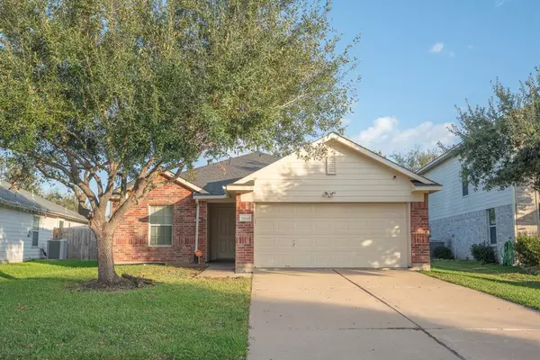 7843 Crescent Village LN, Richmond, TX 77407