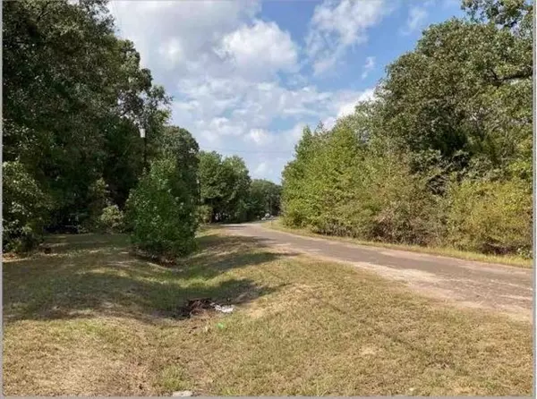 Murchison, TX 75778,240 E Cedar LN