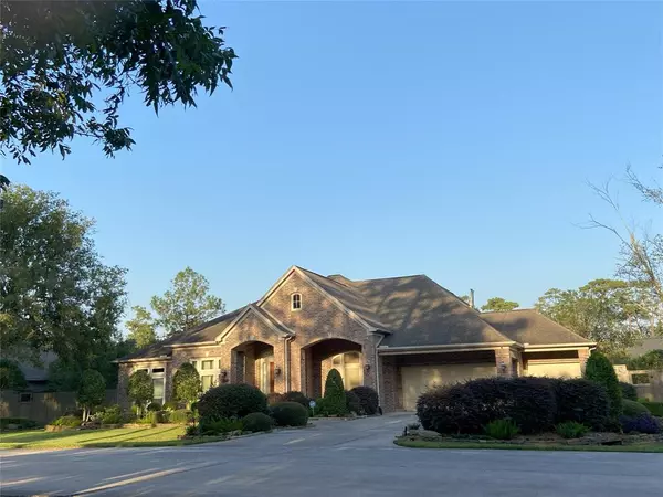 Friendswood, TX 77546,1007 Oak Park LN