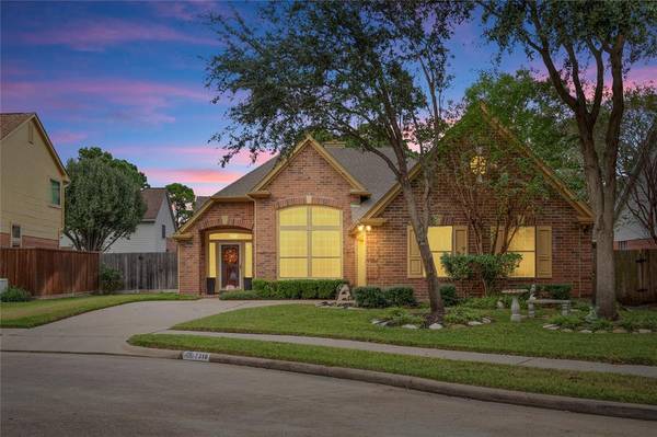 7318 Mountain Valley DR,  Houston,  TX 77095