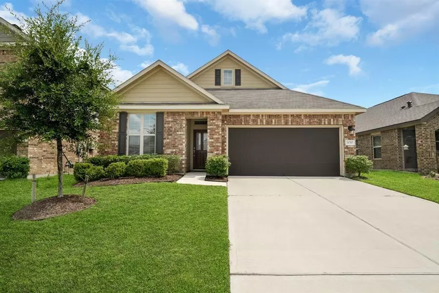 20707 Waterfall Rain CT, Katy, TX 77449