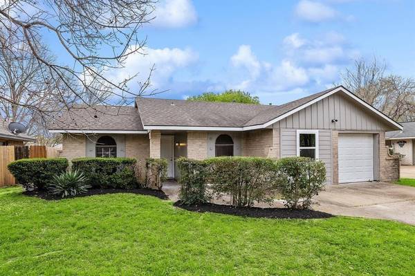 7211 Sawmill TRL,  Houston,  TX 77040