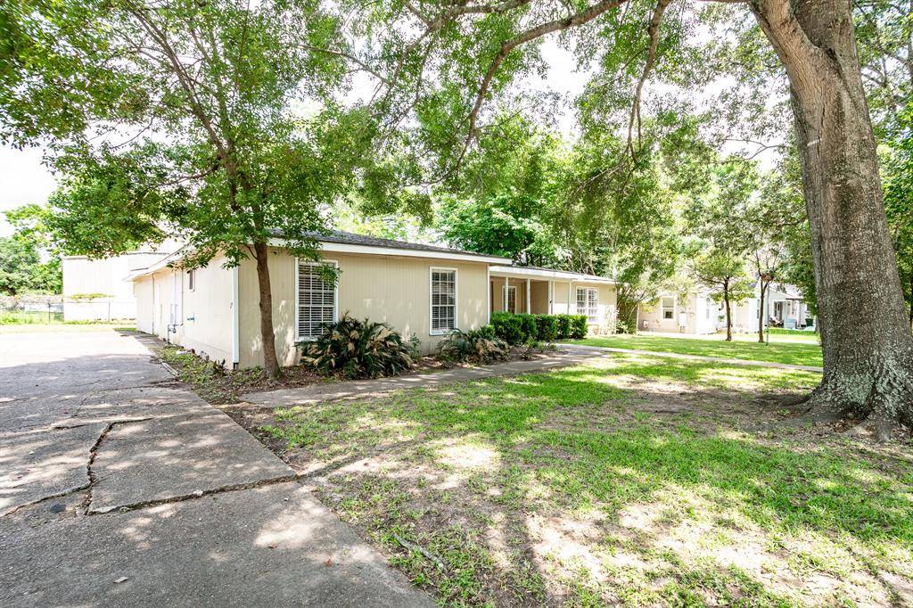 Liberty, TX 77575,412 Kentucky ST