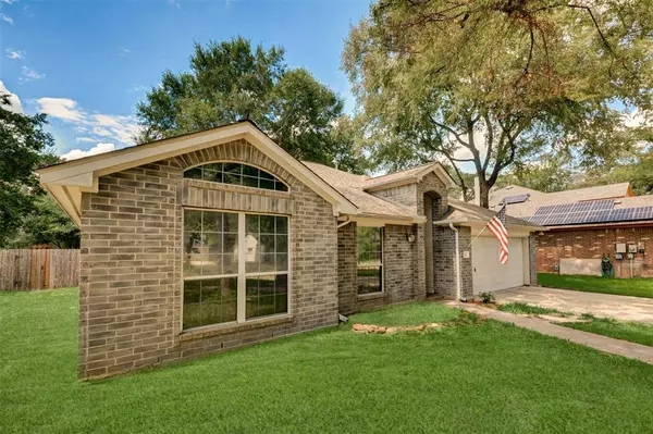 22911 Squirrel Tree ST, Spring, TX 77389