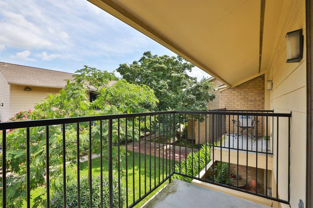 Houston, TX 77027,3131 Cummins ST #50