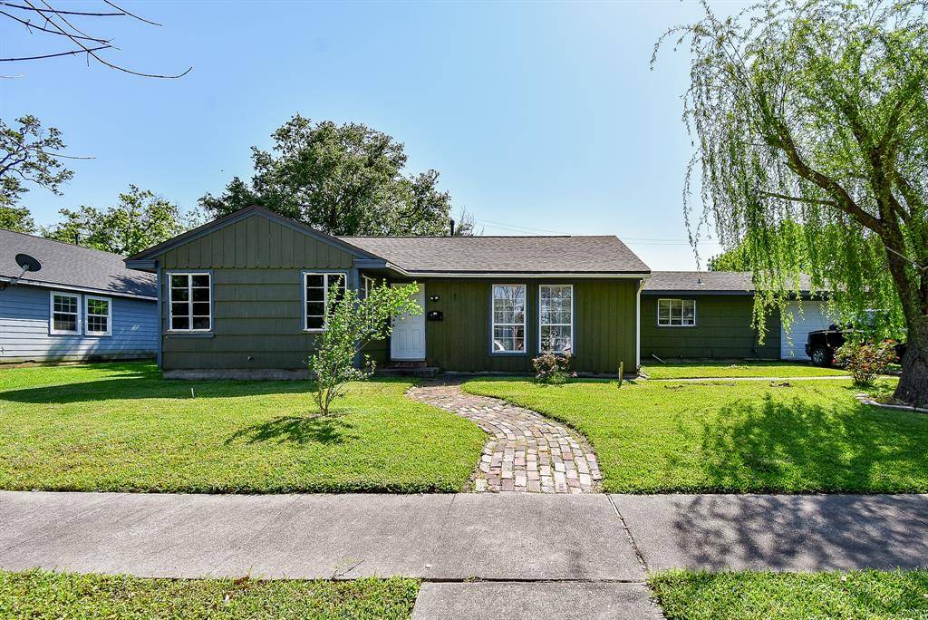 Baytown, TX 77520,1905 Tennessee ST