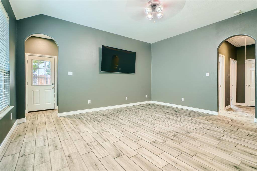 Houston, TX 77044,12810 Hawthorne Shores DR