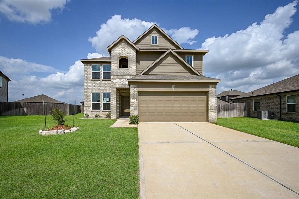 108 Shallow Creek DR, Waller, TX 77484