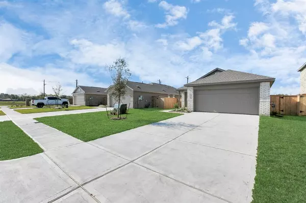 Angleton, TX 77515,2915 Summer Breeze Way