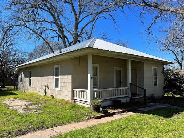 1502 South Jackson Street, Brenham, TX 77833