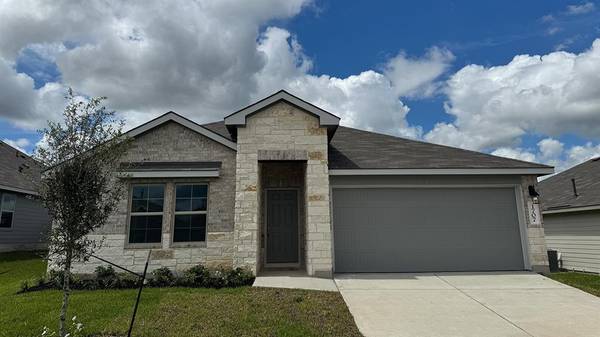 1707 Grimes DR, Brenham, TX 77833