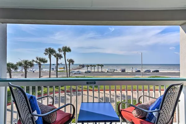 6102 Seawall BLVD #203, Galveston, TX 77551