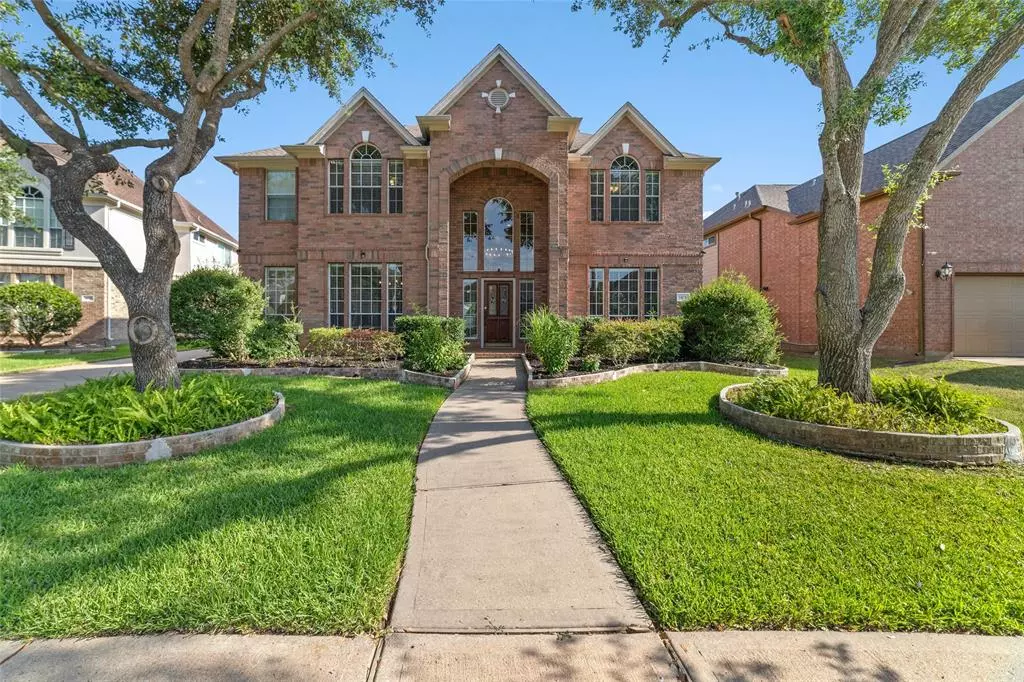 Sugar Land, TX 77479,1415 Kyle Hill LN