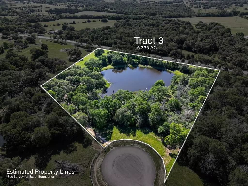 La Grange, TX 78945,108 Woodland Creek LN