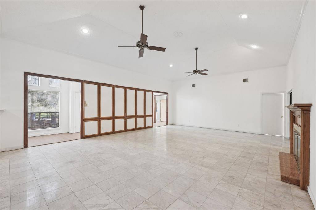 Houston, TX 77083,7202 Las Brisas DR
