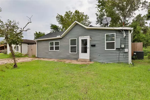 West Columbia, TX 77486,103 Prewitt LN