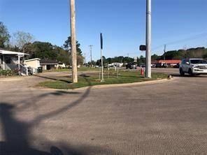 Alvin, TX 77511,2518 W Highway 6