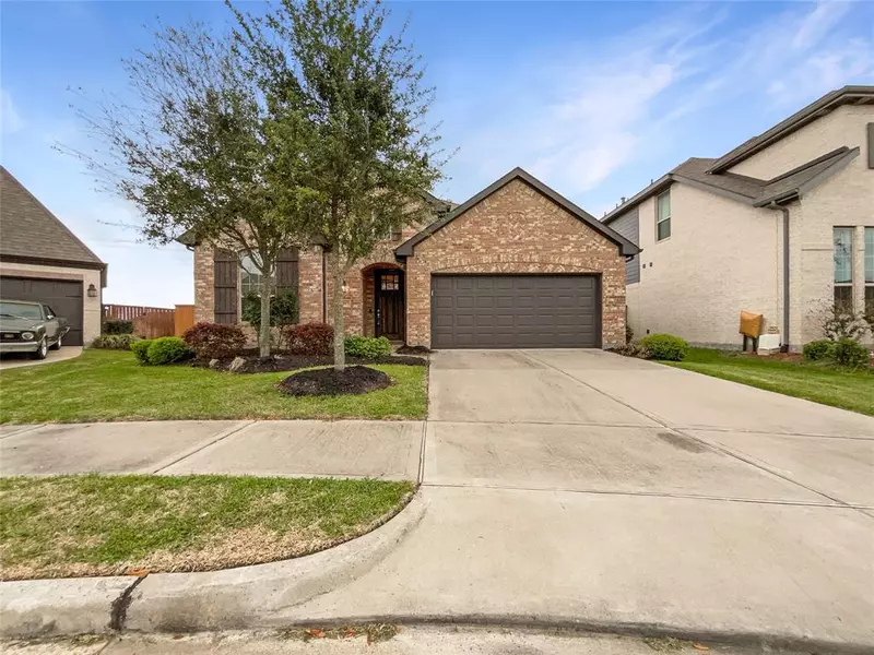 5907 Grace Falls DR, Richmond, TX 77407