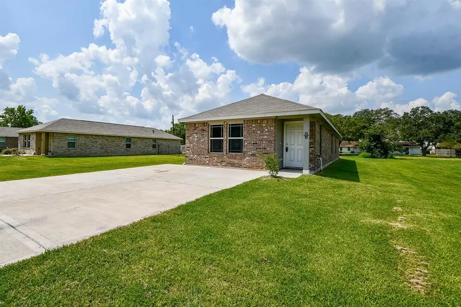 3610 Cline RD, Wharton, TX 77488