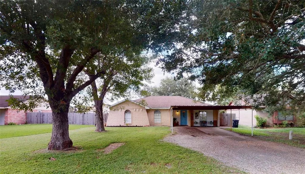 7016 Avenue G, Beasley, TX 77417