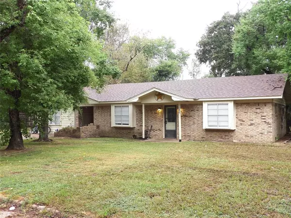 Crockett, TX 75835,100 Hackberry ST